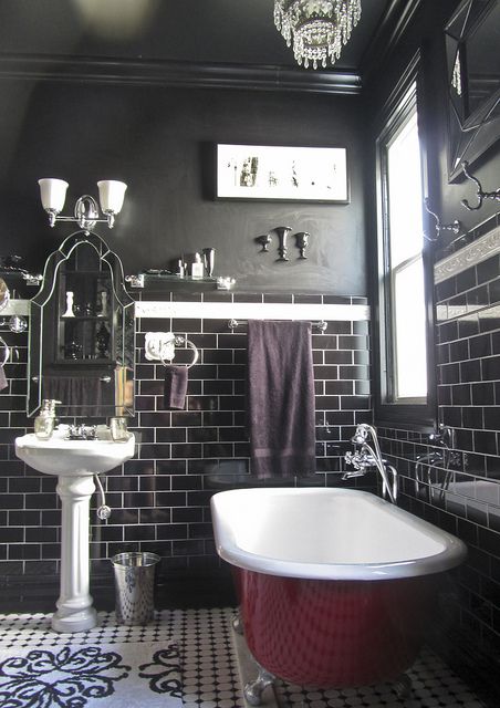 ideas-to-use-marsala-for-bathroom-decor-4